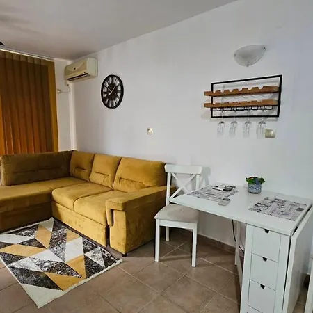 Summer Dreams Complex-the Place,sunny